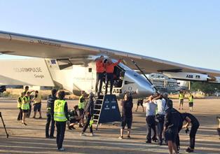 Самолет Solar Impulse